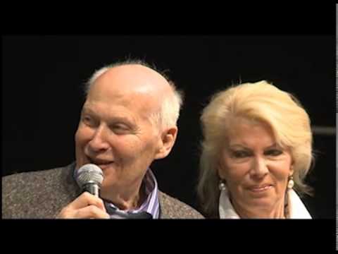 Видео: Берт Хеллингер о развитии семейных расстановок - Санкт-Петербург - март 2012 г.