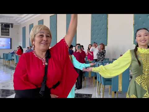 Видео: Анамыздың зейнетке шығу тойы. Қаражал қалася