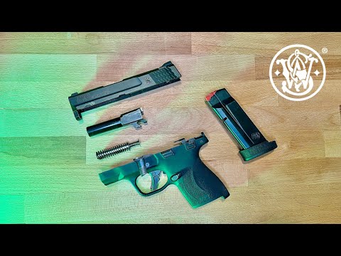 Видео: S&W M&P Shield Plus | Как правильно чистить и обслуживать