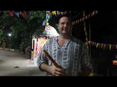 Видео: 37.Индия.Путтапарти.Прогулка по ашраму. Сева Ганеши.