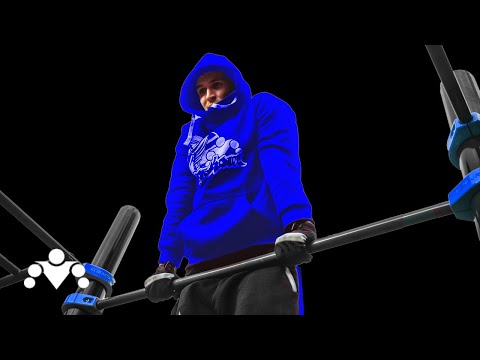 Видео: Уличная тренировка: Выход силой на турнике | Антон Кучумов | Street Workout