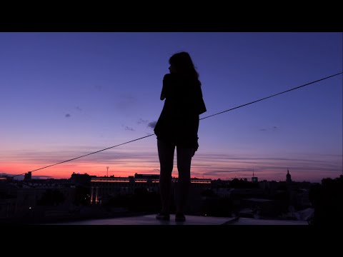 Видео: Земфира - Жить в твоей голове (cover. Саша Капустина)