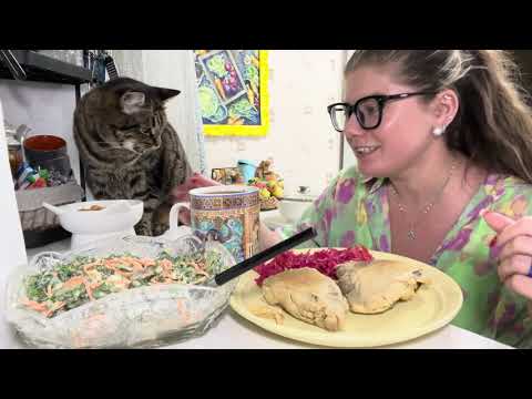 Видео: МУКБАНГ МАРК ИНТРОВЕРТ ВАРЯ МОИ МЫСЛИ И ЧУВСТВА