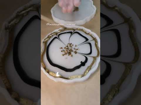 Видео: Resinart tutorial / Мастер-класс Подстаканники жидкой эпоксидной смолой. Рисуем цветы и узоры