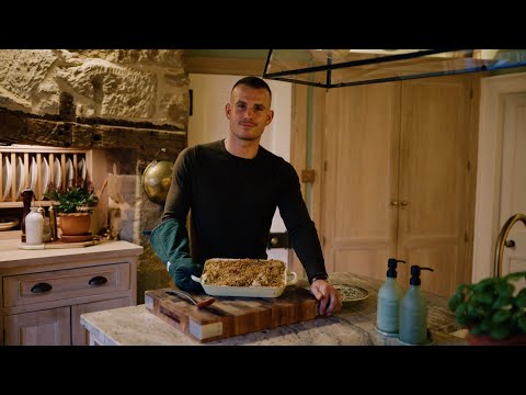 Видео: Как приготовить ИДЕАЛЬНУЮ цветную капусту с сыром, САМЫЙ ПРОСТОЙ гарнир — рождественский рецепт Ч...