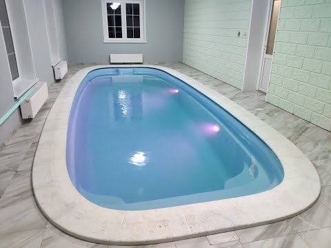 Видео: Строительство бассейна в доме. Монтаж оборудования для бассейна. Очистка, нагрев, подсветка бассейна