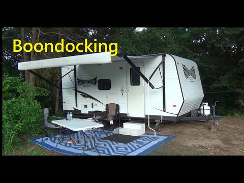 Видео: Кемпинг для автодомов в Блу-Ривер, Эпизод 306