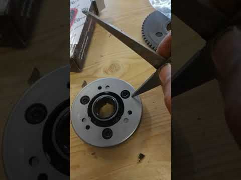 Видео: Обгонная муфта на скутер 125-150 куб