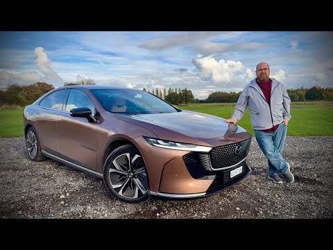 Видео: Первый тест-драйв Mazda 6e