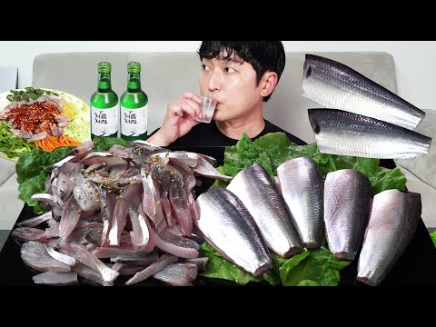 Видео: Шад из желудка сырой рыбы MUKBANG REALSOUND ASMR EATINGSHOW