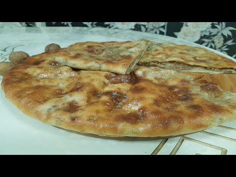 Видео: Осетинский Пирог с Капустой и Грецким Орехом ! Очень вкусный Пирог  ! Пошаговый  рецепт !