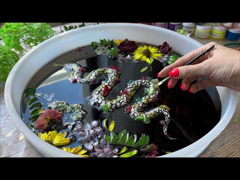 Видео: ИДЕЯ РЕЗИНОВОГО ИСКУССТВА, КОТОРУЮ ВЫ НИКОГДА НЕ ВИДЕЛИ! 💫 Эпоксидка с цветами 😍 СДЕЛАЙ САМ