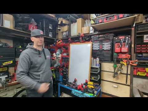 Видео: Про инструментальные аккумуляторы. И почему перешёл на самосборы практически по цене оригинала. 