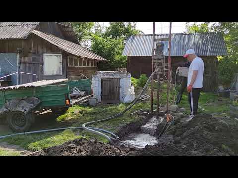 Видео: Бурение по глине прямым буром. Начало видео с 4.45.