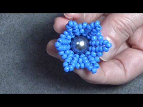 Видео: Tutorial: Beaded Bellflower#2 как сделать. Цветок колокольчик из бисера.