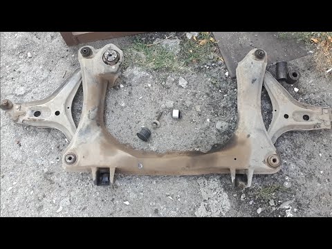 Видео: ЗАМЕНА САЙЛЕНТБЛОКОВ ПЕРЕДНЕЙ БАЛКИ НА АУДИ 80 Б4