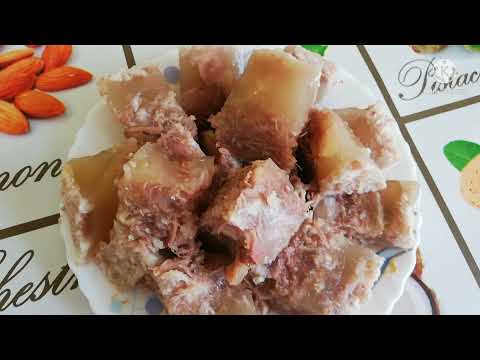 Видео: Холодец из свиных ножек и головы, без желатина. Вкусный и полезный!