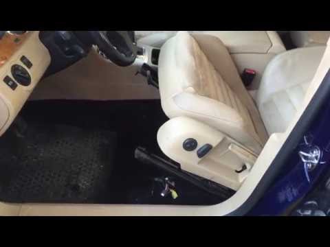 Видео: Ремонт защелки ремня безопасности на Фольксваген Пассат Б6  Volkswagen Passat B6