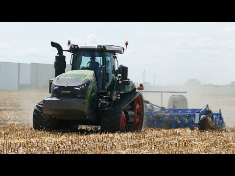 Видео: FENDT1167 Vario MT обрабатывает поля в Иллинойсе, США, 2025