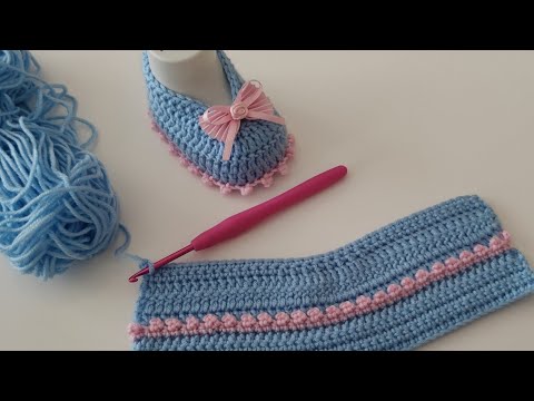 Видео: Супер простая схема вязания детской обуви крючком для начинающих - Как связать крючком детскую обувь