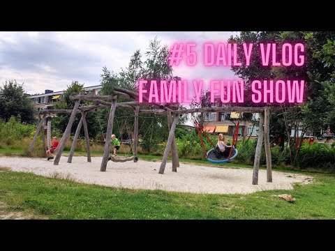 Видео: Daily VLOG 5 Family Fun Show Влог День 5 Їдемо на співбесіду на работу Хочемо забрати документи