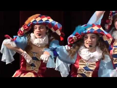 Видео: Спектакль "Хрустальный башмачок" Академии детского мюзикла г.Омск в ТЮЗе 14 мая 2017