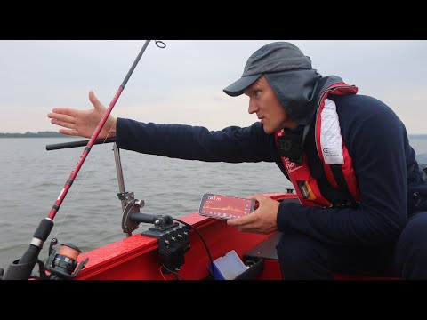 Видео: РЫБАЛКА С БРАТОМ-БЛИЗНЕЦОМ (ДОМ В ДЕРЕВНЕ) Первые тесты НЕРЕГИСТРАТА и ACCUPHY