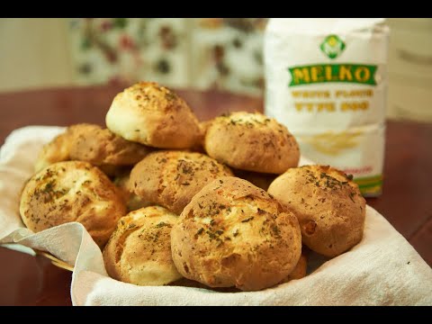 Видео: Малки содени питчици със сирене и брашно Мелко