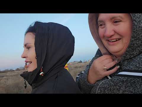 Видео: Ждем шашлык, прокатились с ветерком