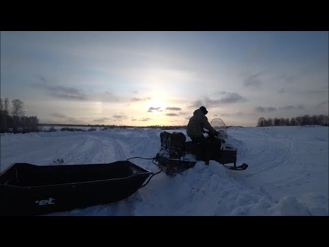 Видео: Тайга- Варяг 550 с двс 1кр. пробег 1000км   широкие Санки.