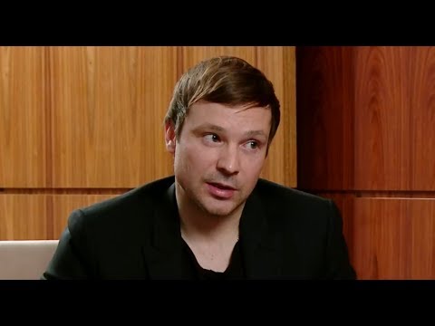 Видео: Алексей Чадов о Балабанове, охоте и дочке