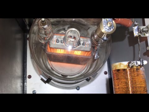 Видео: Усилитель на 3МГц. Лампа ГУ-81. Обзор.