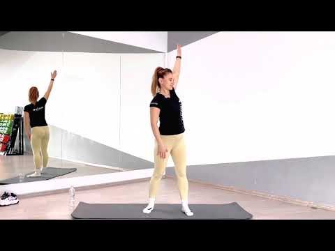 Видео: Утренняя зарядка на 10 минут для беременных