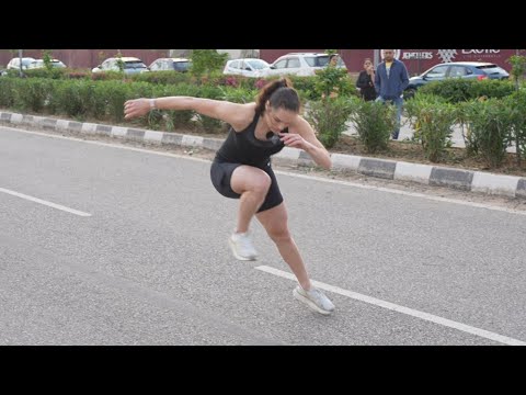 Видео: Катайтесь быстрее с ПЛИОМЕТРИКОЙ 🔥 Демонстрация Софии Просвирновой (чемпионки Кубка мира ⛸️)