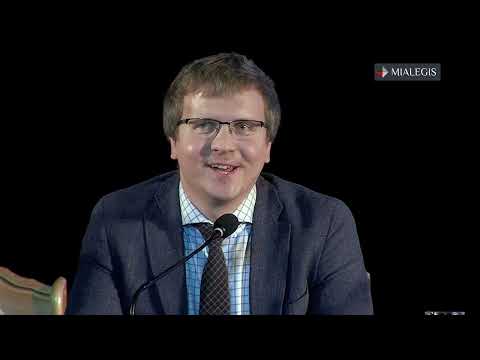 Видео: Уставные ограничения на вхождение третьих лиц в состав участников (акционеров) || Кузнецов А.А.