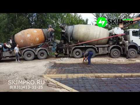 Видео: Процесс укладки бетонной дороги