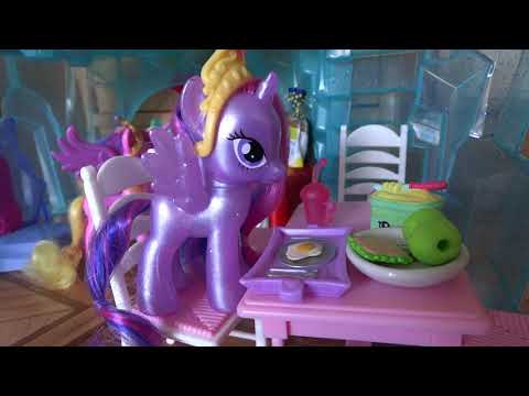 Видео: My little pony. Приезд Тёти Старлайт: Таинственная посылка...