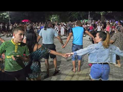 Видео: Събор с. Градина с орк Фолк Палитра
