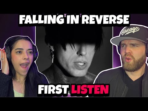 Видео: КАРЕН В ПАНИКЕ! | Falling In Reverse — Бог — это оружие (первая реакция)