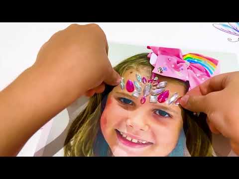 Видео: Катя и Макс играют в игры из компьютера