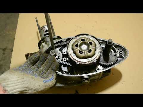 Видео: Разбираем и рассматриваем конструкцию двигателя мотоцикла Минск М1М 1966 г.в.