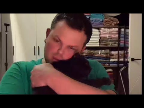 Видео: Начало День Рождения!Коля сам себе зажёг свечки.