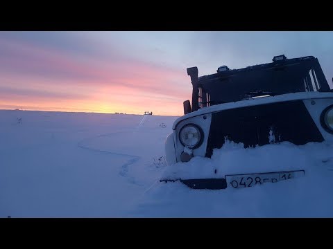 Видео: По такому снегу проехать не реально, но они проехали!!! Prado, Pajero Sport, Нивы, и УАЗы