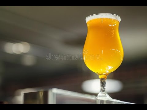 Видео: Живое пиво по Госту, мифы и уловки маркетологов. Пивоварня Купца Лапина и Трёхсосенское живое.