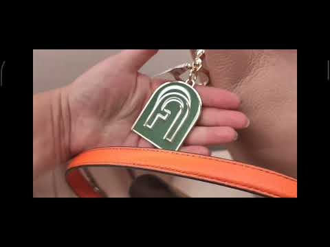 Видео: Furla outlet в Италии/Экстра скидки!🔥🇮🇹Заказы принимаю на WhatsApp+39 3774965876 Ригина.Посылки.