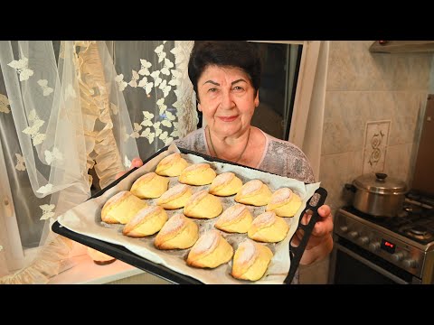 Видео: ТАКИЕ в магазине НЕ купишь! Самые ВКУСНЫЕ сочники (сочни) с творогом - нежное песочное тесто