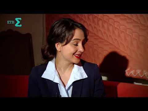 Видео: Александр Розенбаум. О летах и осенях.