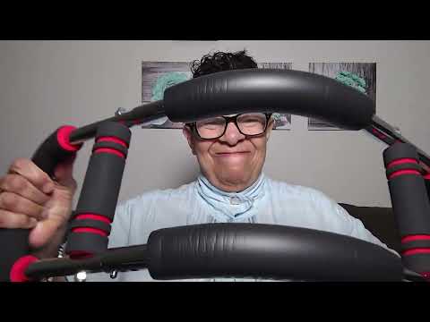 Видео: 🌟ASMR: Когда что-то идёт не так: осмотр черепных нервов вызывает сильное покалывание | Крупным пл...