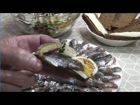 Видео: Ставрида слабосоленая деликатес черноморский.