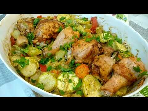 Видео: Курица с овощами в духовке! | Вкусный ужин для всей семьи!